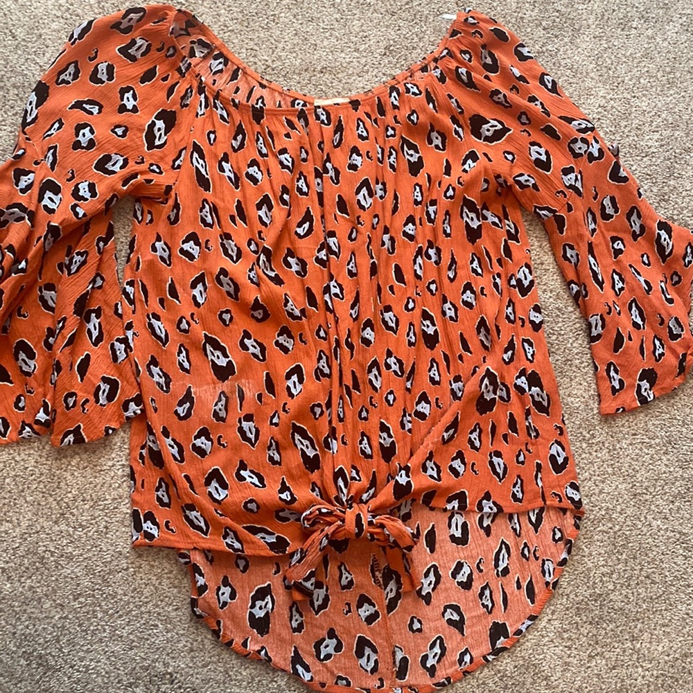 Orange leopard front tie top